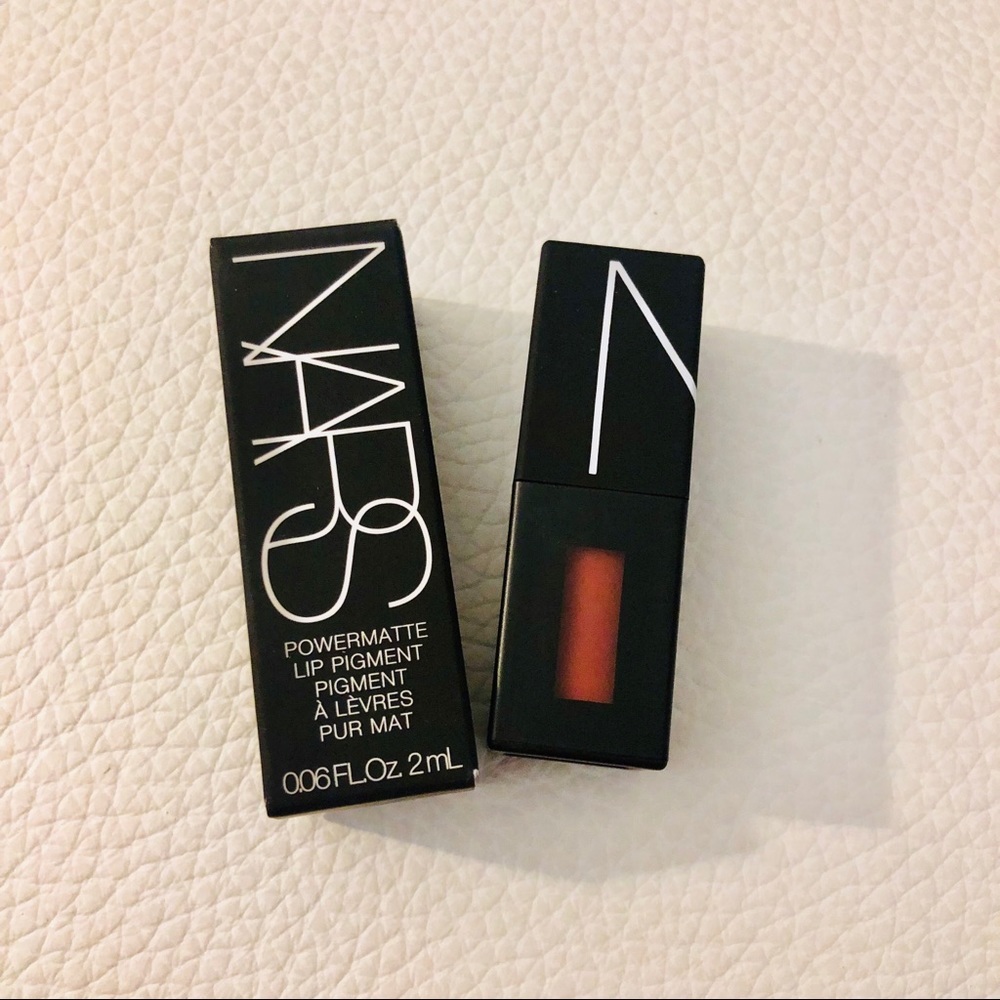 NARS American Woman Matte Lipstick travel size 2ml